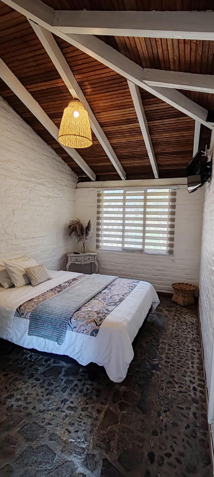 バーニョス Rustic Quinta La Aurora Bed & Breakfast エクステリア 写真
